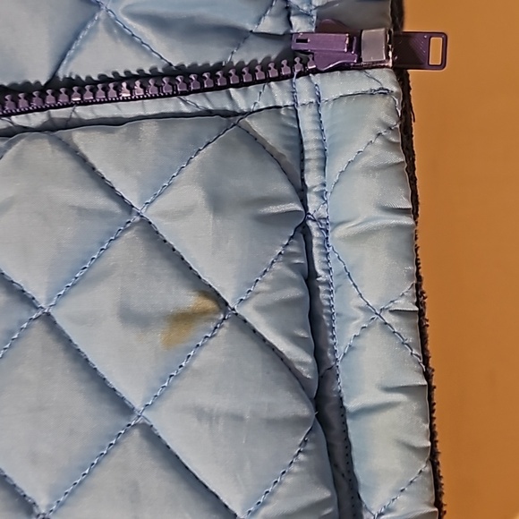 Vest - Picture 3 of 3